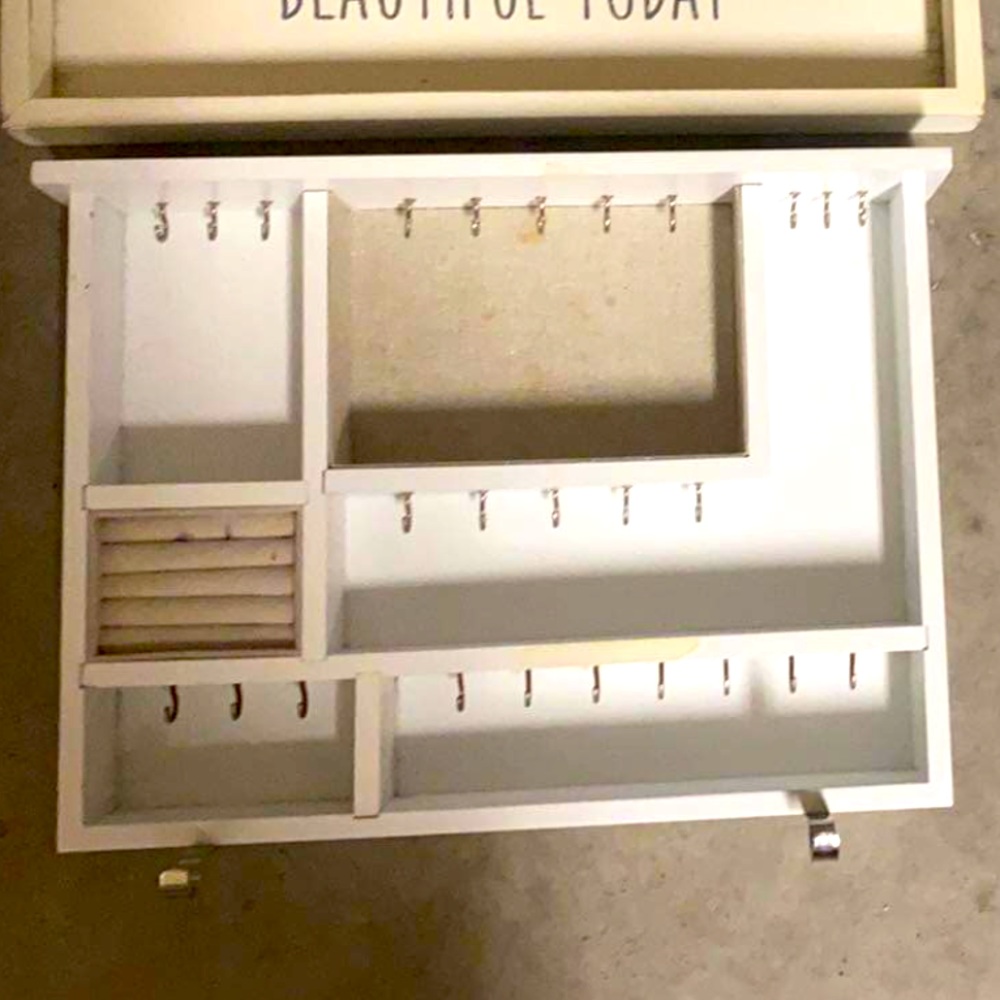White Wooden Wall-mount Jewelry Sorter Organizer with bracelet rod(not in pics)